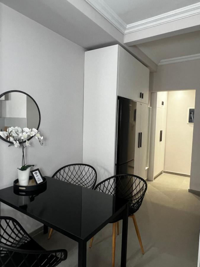 Agia Sofia Noir Apartment Soluň Exteriér fotografie